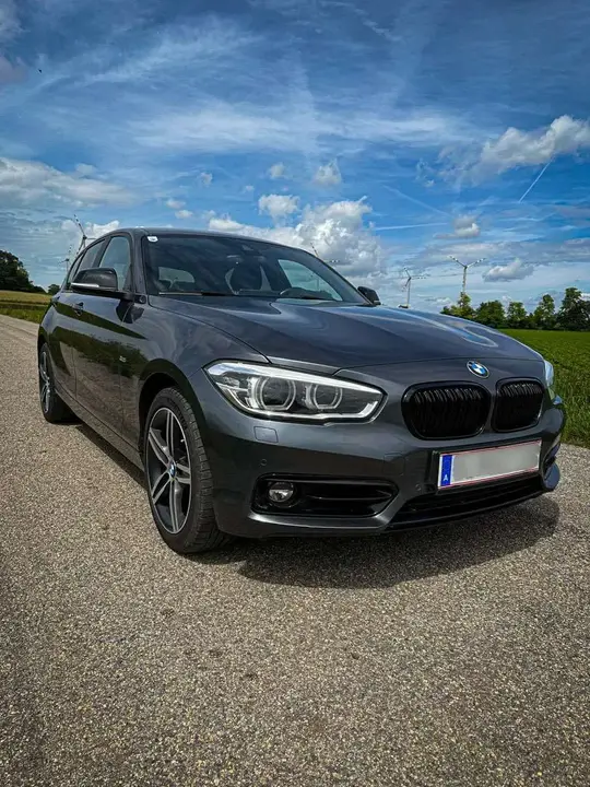 BMW 1 Series 2017 photo 2