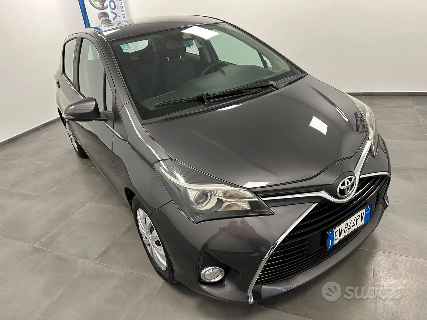 Toyota Yaris 2014 photo 3
