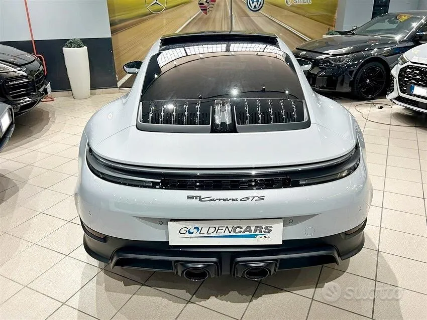 Porsche 911 2026 photo 5