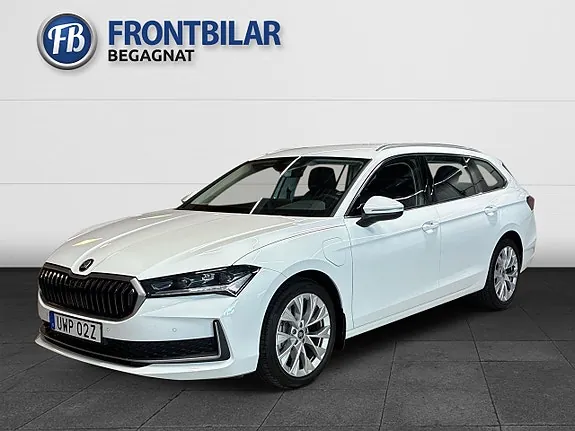 Skoda Superb 2025 photo 4