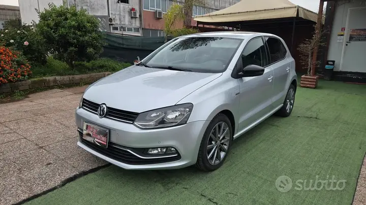 Volkswagen Polo 2015 photo 3