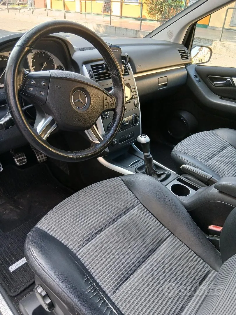 Mercedes-Benz B200 2007 photo 4