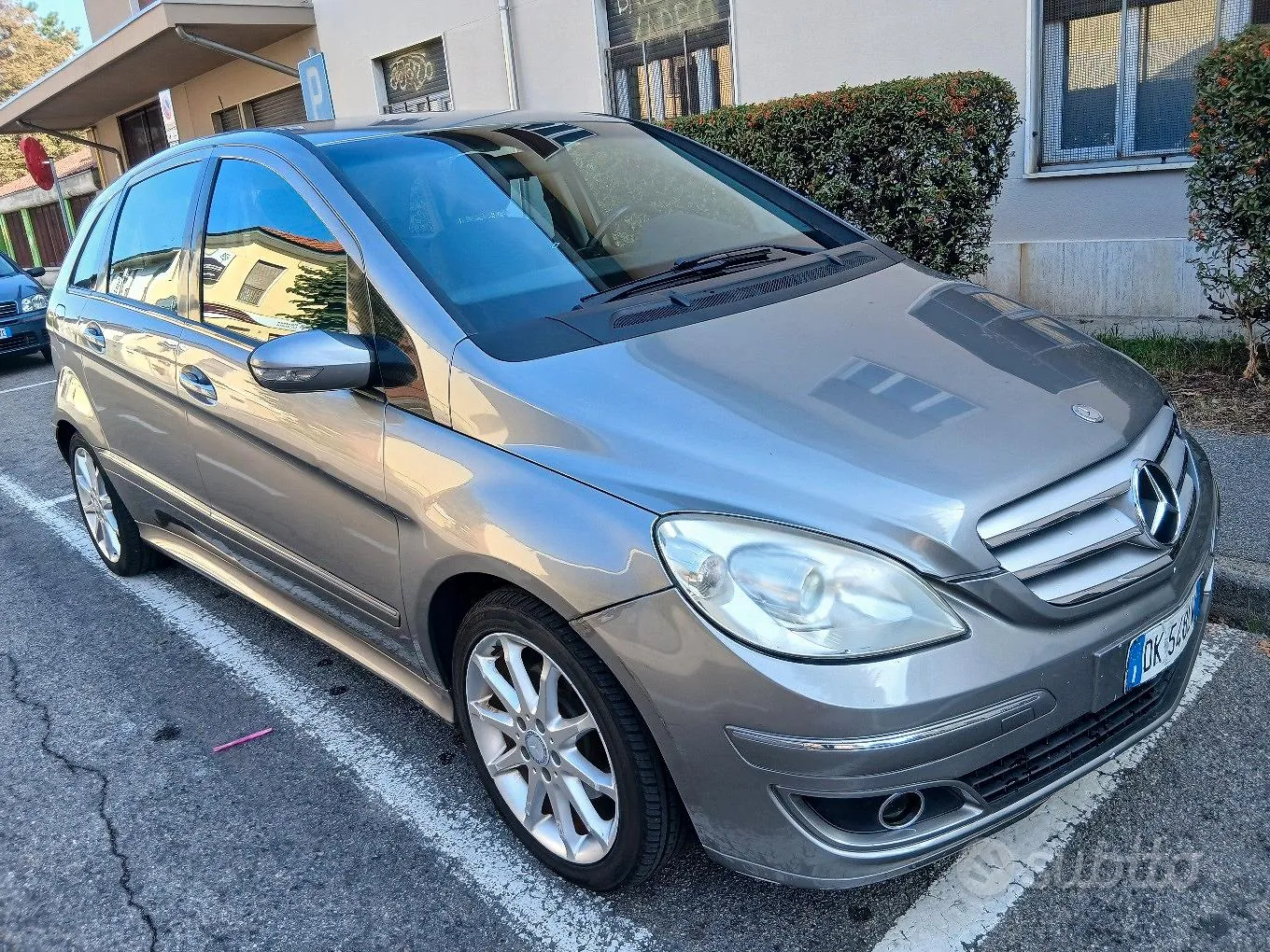 Mercedes-Benz B200 2007 photo 2