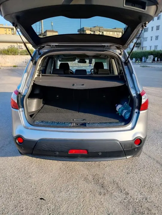 Nissan Qashqai 2011 photo 4