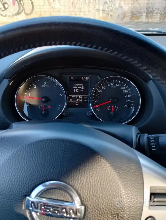 Nissan Qashqai 2011 photo 5