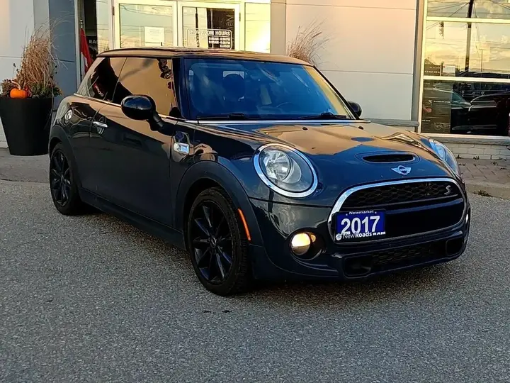 Mini Cooper S 2017 photo 2