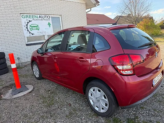 Citroen C3 2011 photo 4