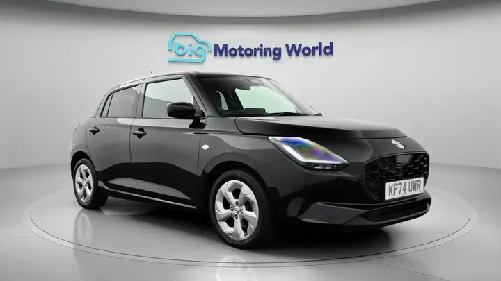 Suzuki Swift 2024 photo 4