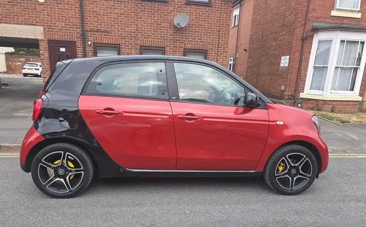 Smart Forfour 2017 photo 2