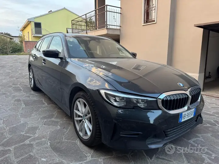 BMW 330E 2021 photo 3