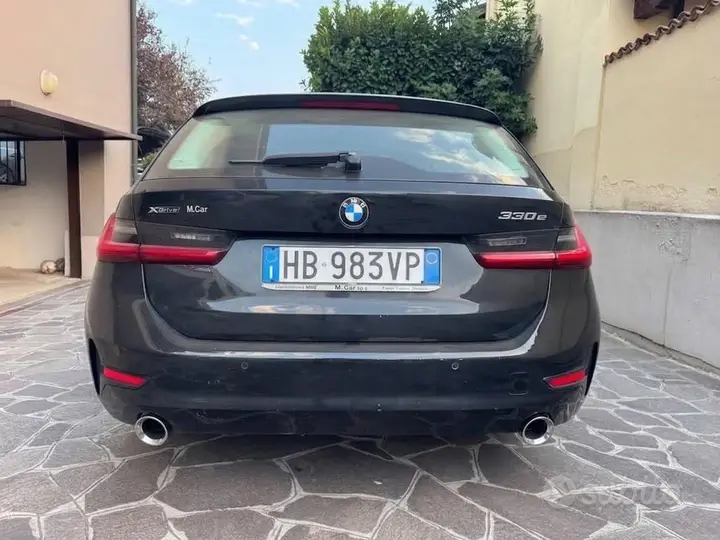 BMW 330E 2021 photo 2