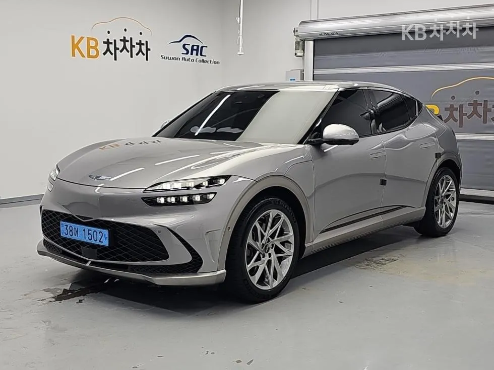 Genesis Gv60