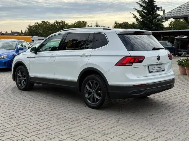 Volkswagen Tiguan Allspace 2022 photo 2