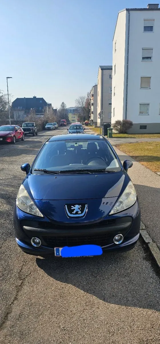 Peugeot 207 2007 photo 3