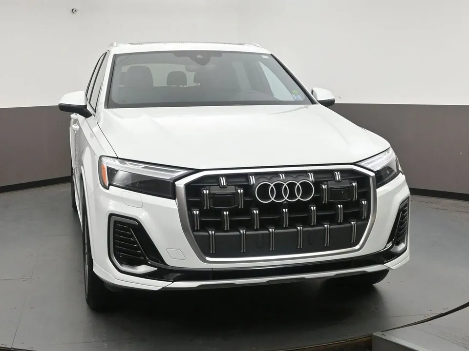 Audi Q7 2026 photo 2
