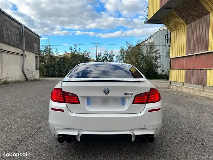 BMW Série 5 2012 photo 2