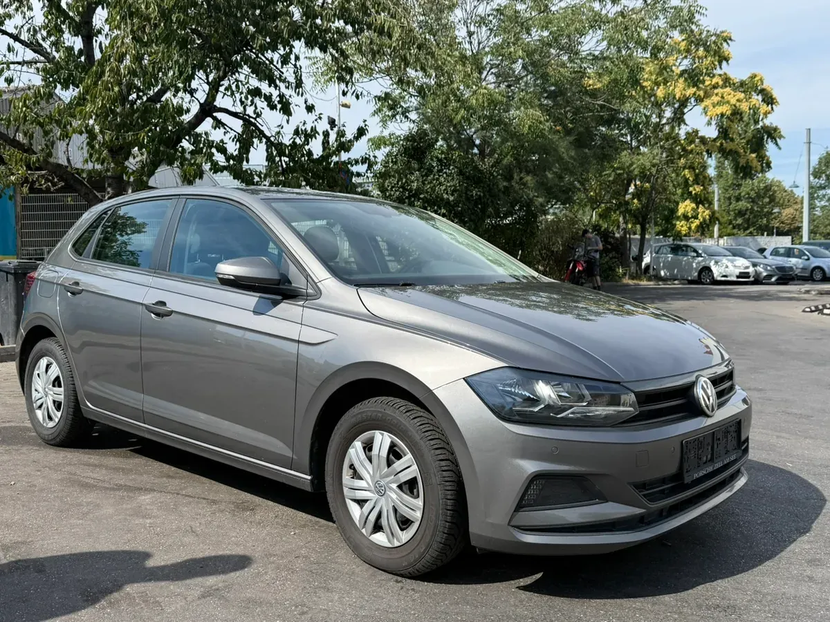 Volkswagen Polo 2017 photo 2