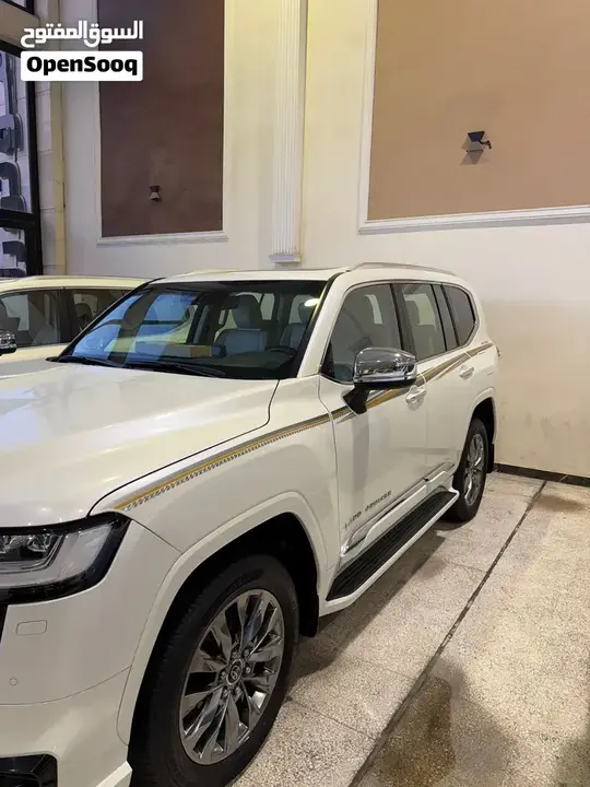 Toyota Land Cruiser 2024 photo 3