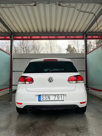 Volkswagen Golf 2011 photo 3