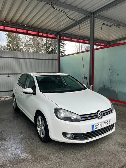 Volkswagen Golf 2011 photo 5