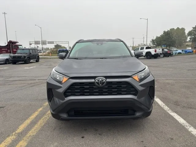Toyota Rav4 2021 photo 2