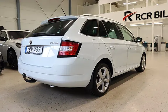 Skoda Fabia 2016 photo 5