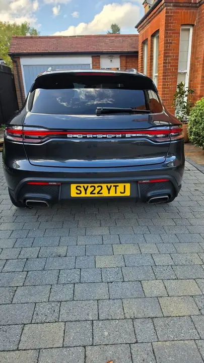 Porsche Macan 2022 photo 2