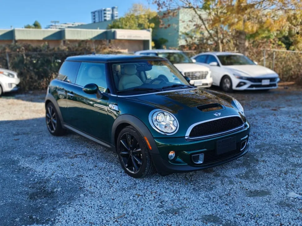 Mini Cooper S 2013 photo 3