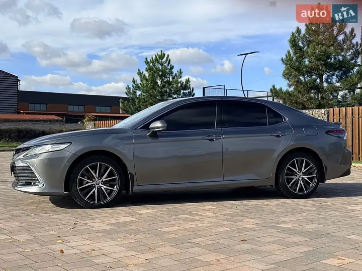 Toyota Camry 2024 photo 4