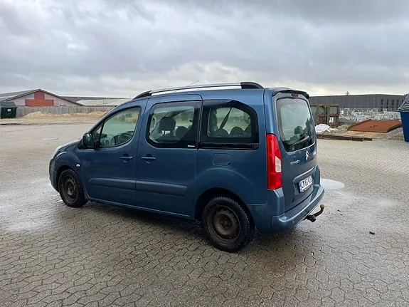 Citroen Berlingo 2010 photo 2