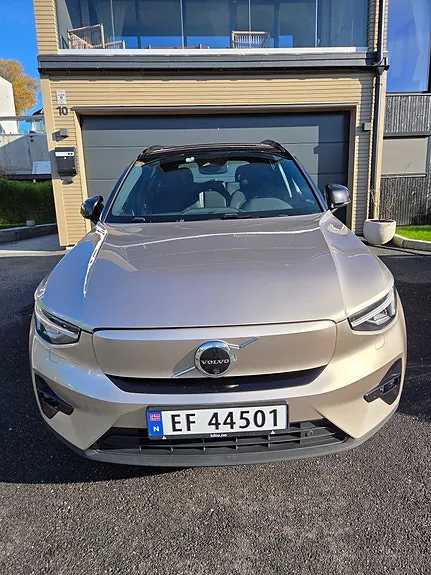 Volvo Xc40 2023 photo 5