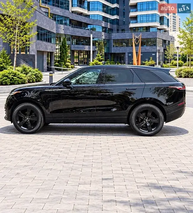 Land Rover Range Rover Velar 2019 photo 3