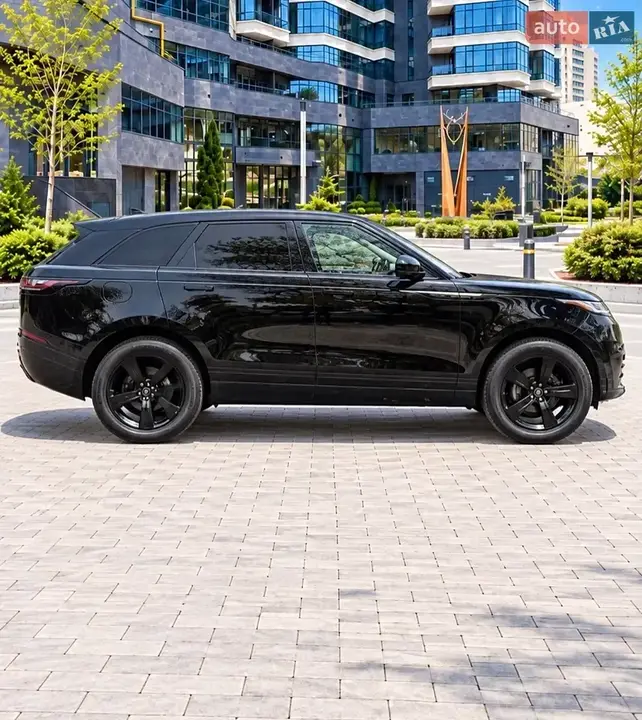 Land Rover Range Rover Velar 2019 photo 4