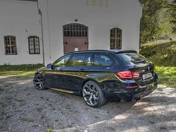 BMW 520D 2012 photo 4