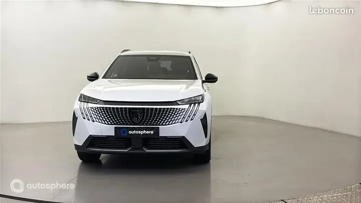 Peugeot 5008 2025 photo 2