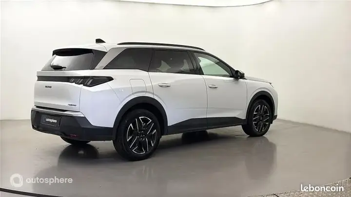 Peugeot 5008 2025 photo 5
