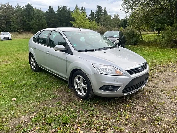 Ford Focus 2009 photo 2