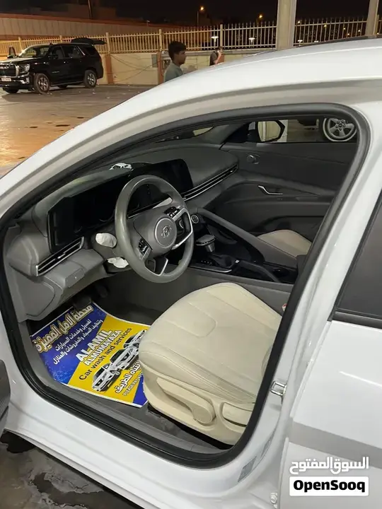 Hyundai Elantra 2023 photo 3