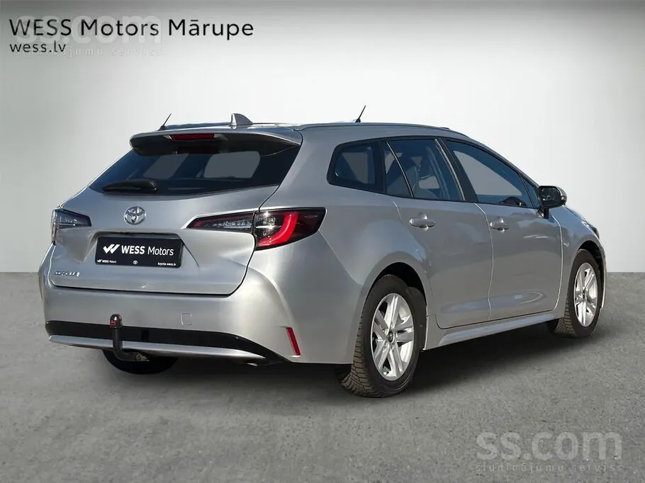 Toyota Corolla Touring Sports 2019 photo 2