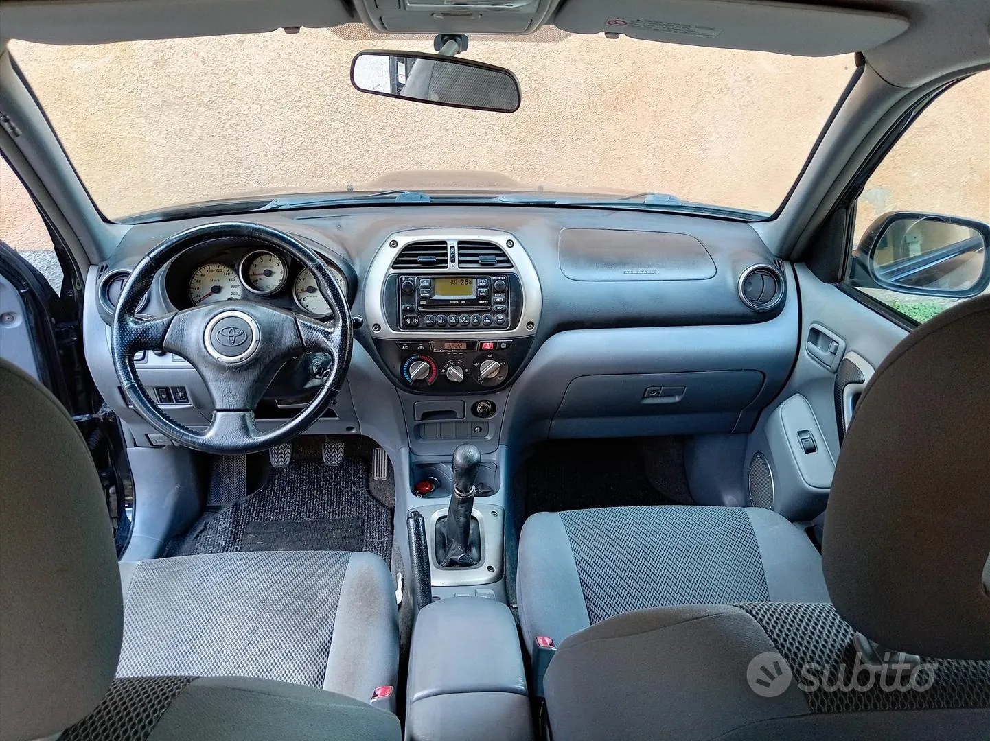 Toyota Rav4 2003 photo 5