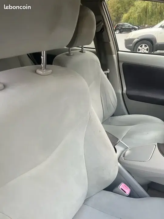 Toyota Prius 2011 photo 3