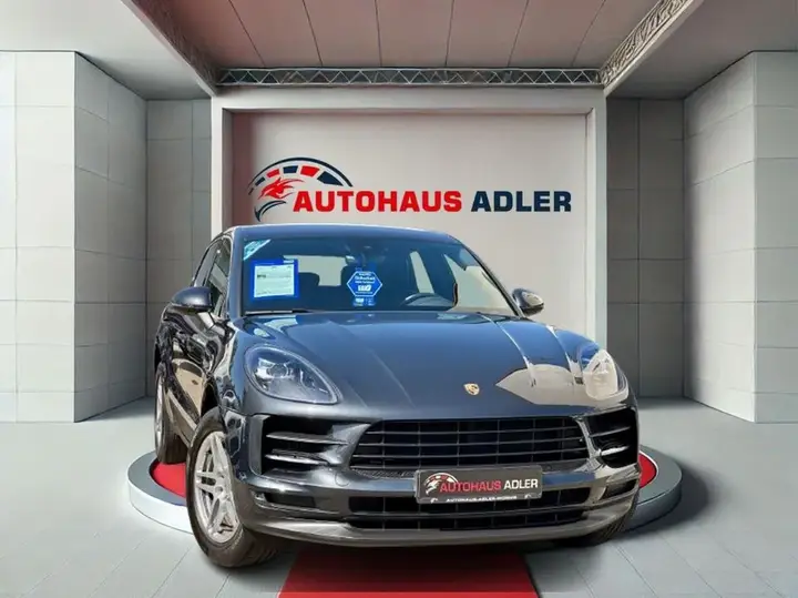 Porsche Macan S