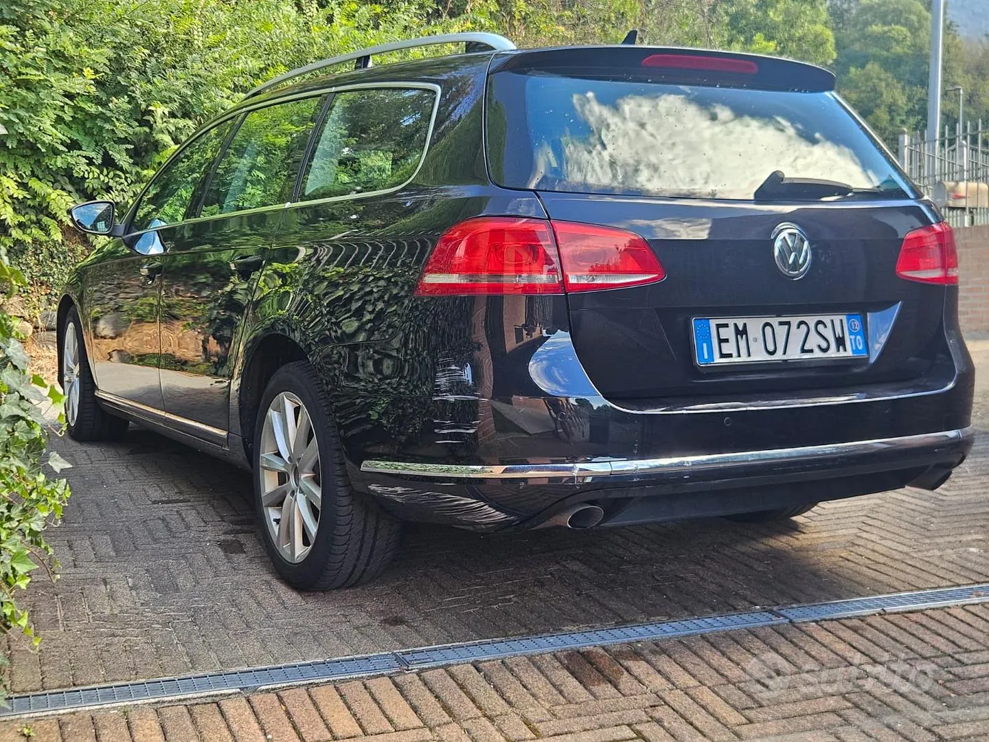 Volkswagen Passat 2012 photo 3