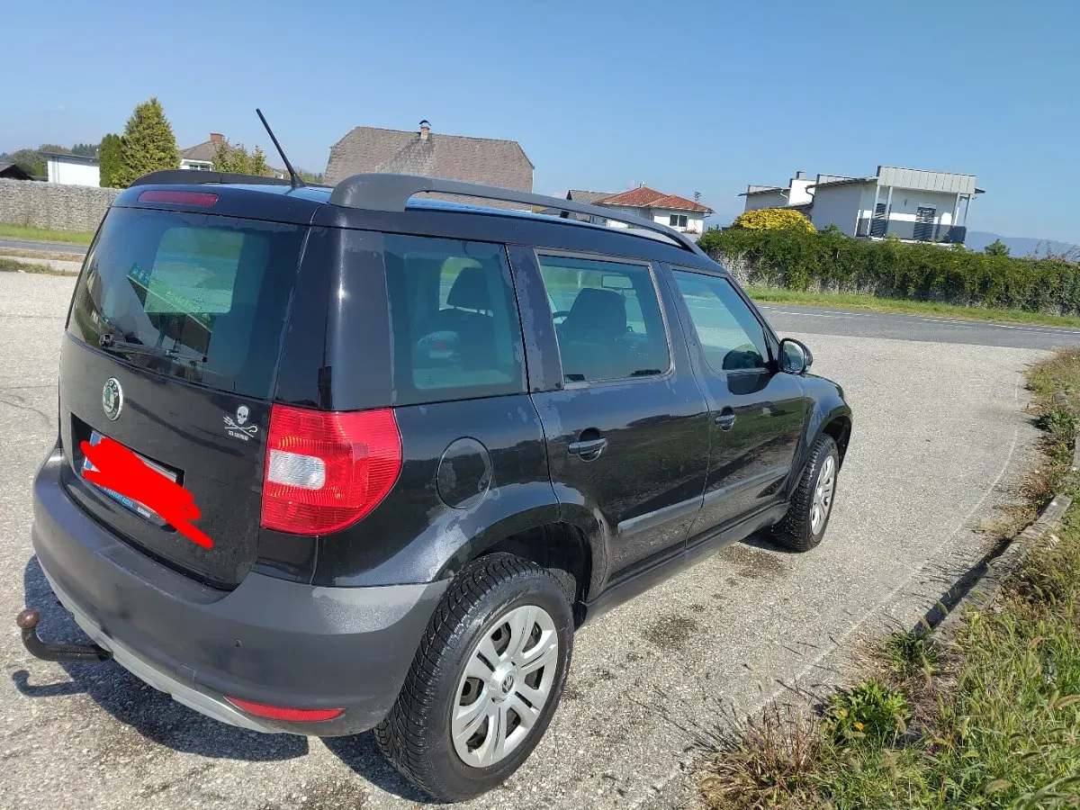 Skoda Yeti 2011 photo 3