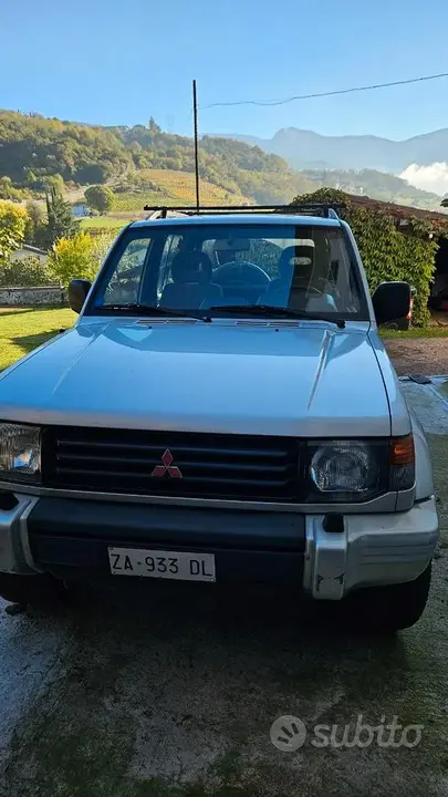 Mitsubishi Pajero 1995 photo 2
