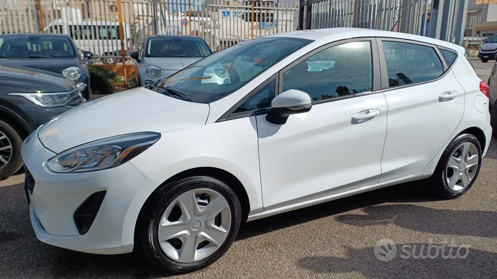 Ford Fiesta 2017 photo 2