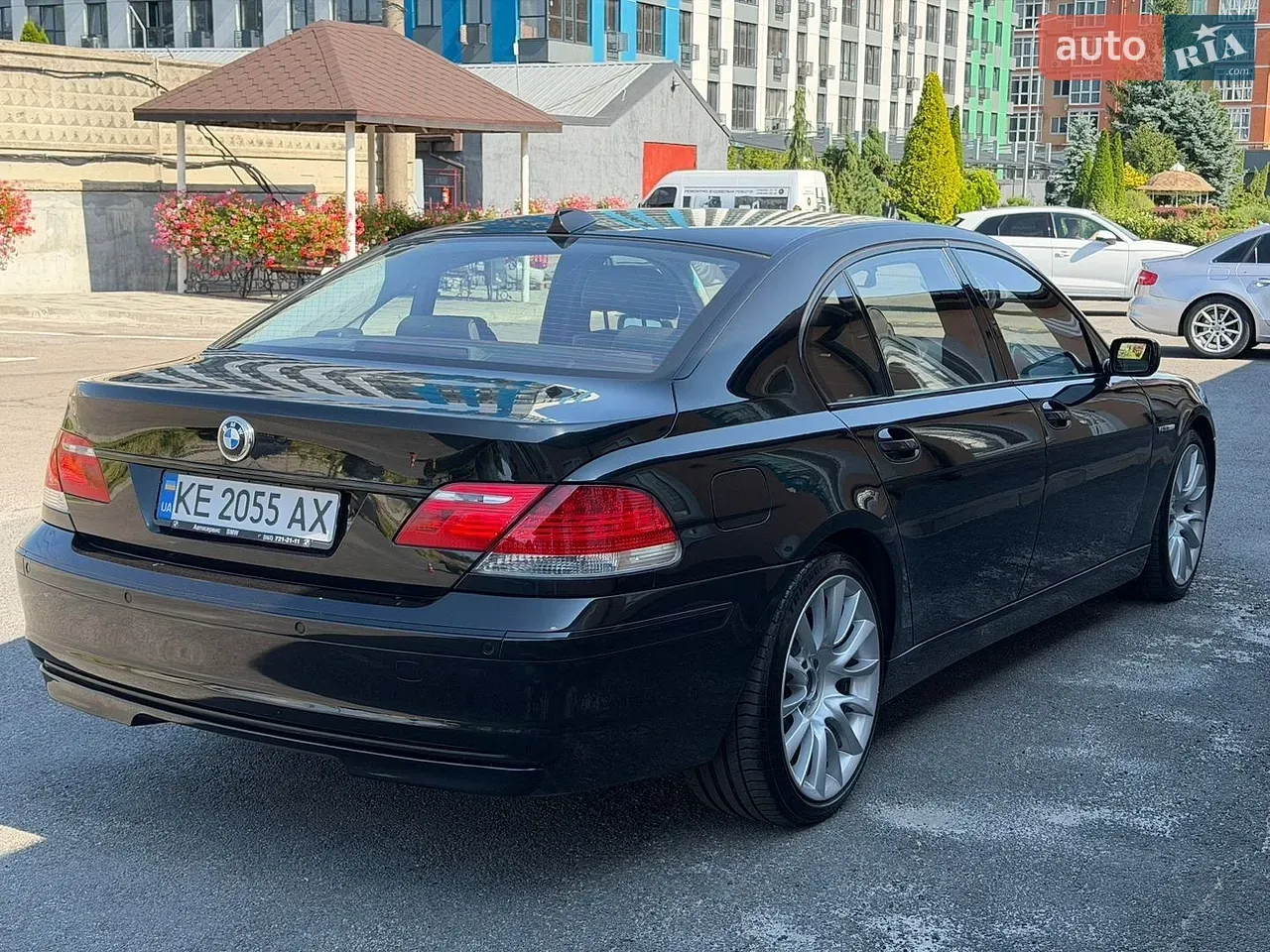 BMW 7 Series 2006 photo 5
