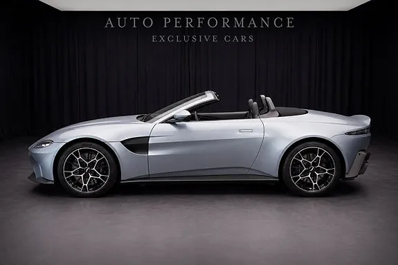 Aston Martin Vantage 2021 photo 2