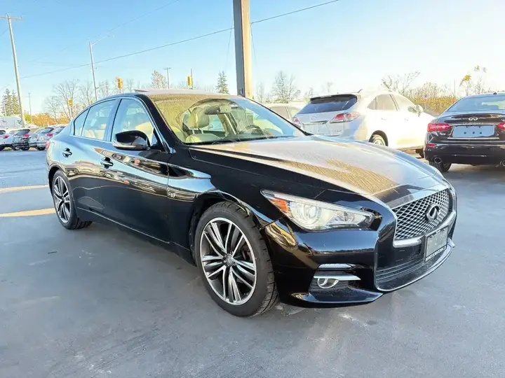 Infiniti Q50 2015 photo 2