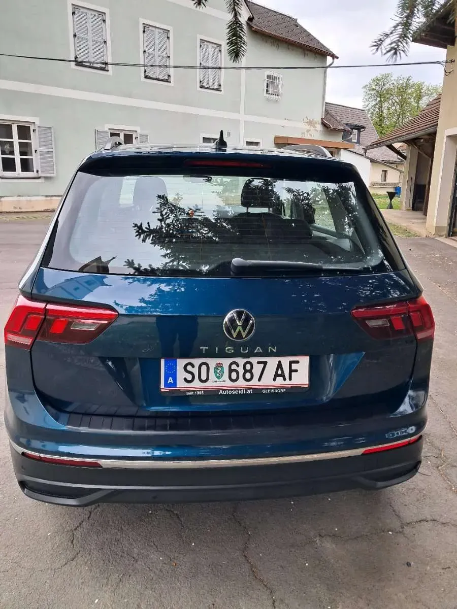 Volkswagen Tiguan 2022 photo 2